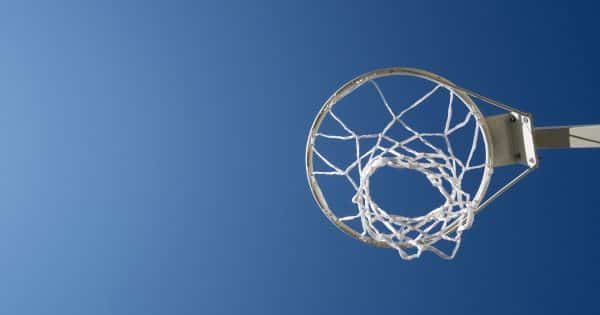 Choosing-Netball-Shoes-featured-image